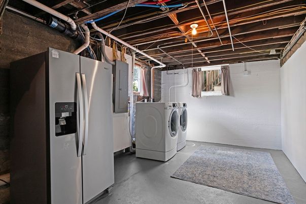 Interior, Washer