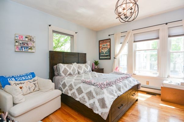 Bedroom, Interior, Pendant Lights, Wood Texture Flooring