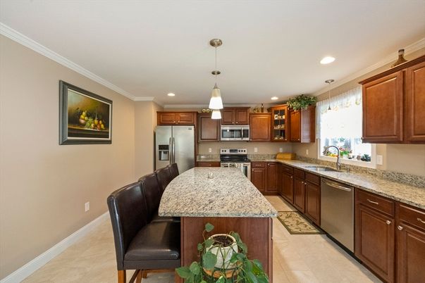 Interior, Kitchen, Pendant Lights, Recessed Lighting, Stainless Steel Appliances