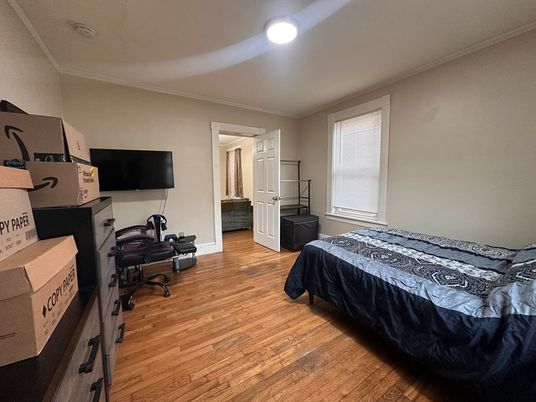 Bedroom, Home Office, Interior, Wood Texture Flooring
