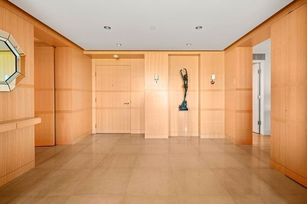 Interior, Recessed Lighting, Wooden Walls