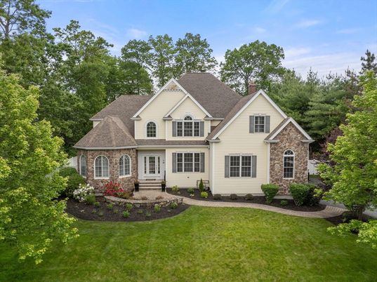 Backyard, Exterior, Facade, Farmhouse