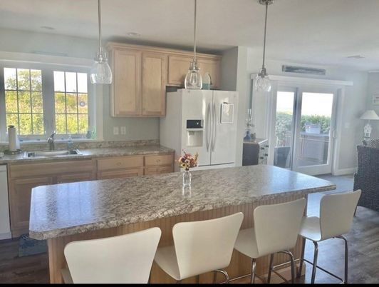 Interior, Kitchen, Pendant Lights, Recessed Lighting, Wood Texture Flooring