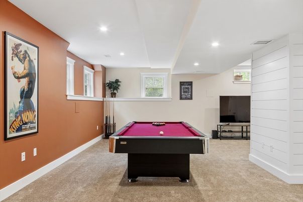 Billiard Table, Game Room, Interior, Recessed Lighting