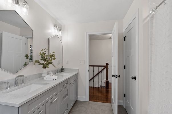 Bathroom, Dual Sink Vanities, Interior, Wood Texture Flooring