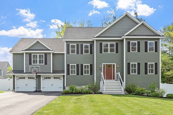 Attached, Exterior, Facade, Rowhouse