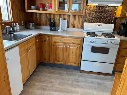 Interior, Kitchen, Wood Texture Flooring, Wooden Walls