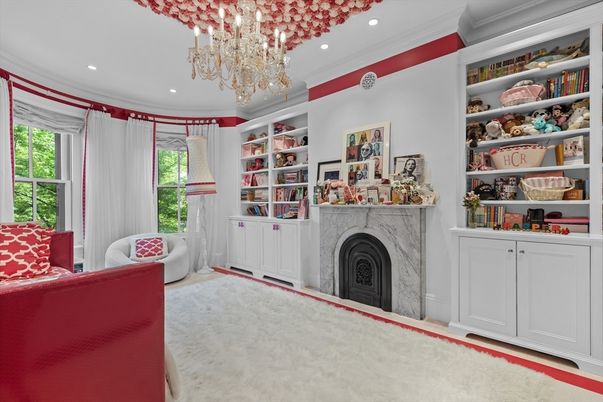 Chandelier, Fireplace, Interior, Recessed Lighting