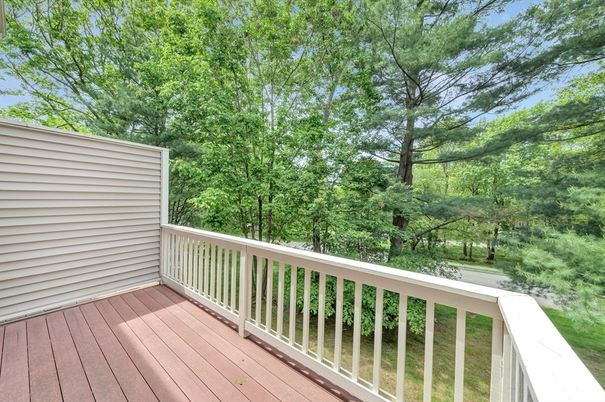 Exterior, Wood Texture Flooring