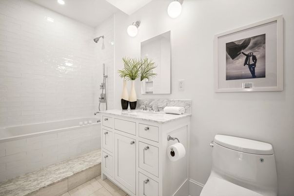 Bathroom, Interior, Recessed Lighting