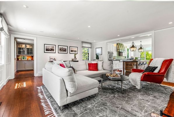 Interior, Kitchen, Living room, Pendant Lights, Recessed Lighting, Wood Texture Flooring