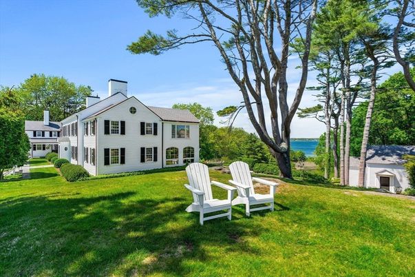 Backyard, Exterior, Water