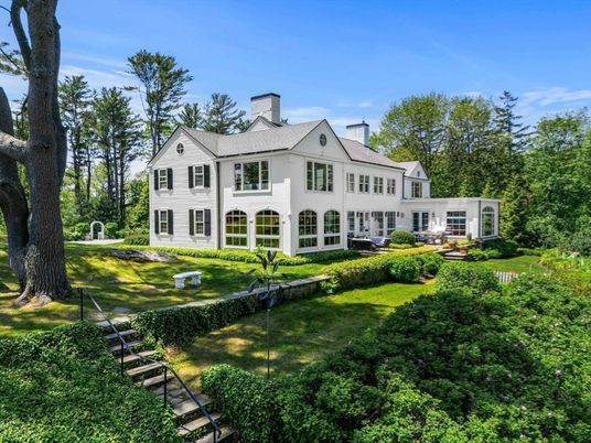 Backyard, Exterior, Facade, Georgian