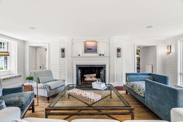 Fireplace, Interior, Living room, Recessed Lighting
