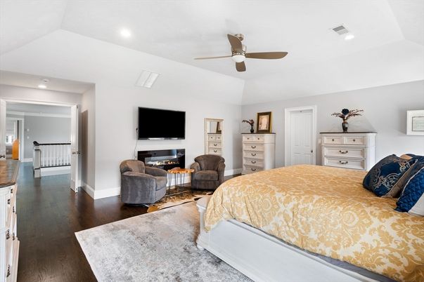 Bedroom, Interior, Recessed Lighting, Wood Texture Flooring