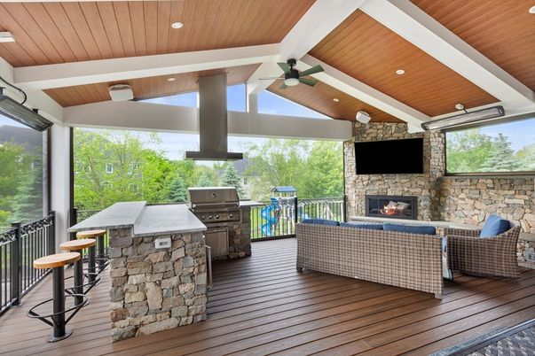 Exterior, Fireplace