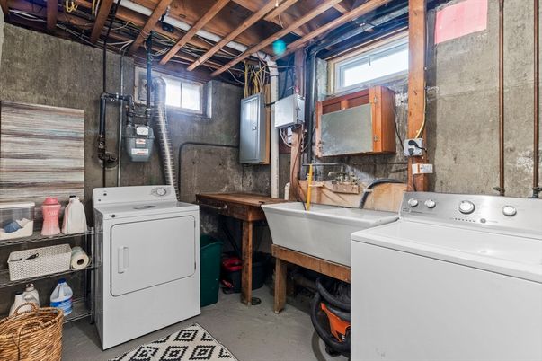 Interior, Utility Closets, Washer