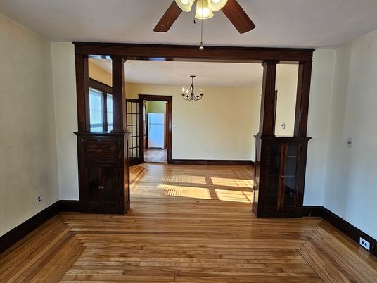 Chandelier, Empty room, Interior, Wood Texture Flooring
