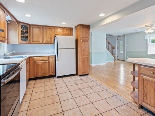 Interior, Kitchen, Recessed Lighting, Wood Texture Flooring