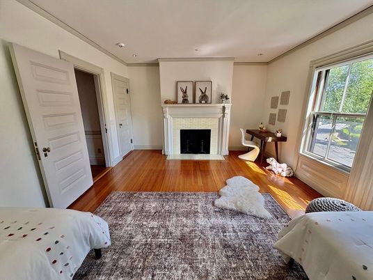 Bedroom, Fireplace, Interior, Recessed Lighting, Wood Texture Flooring