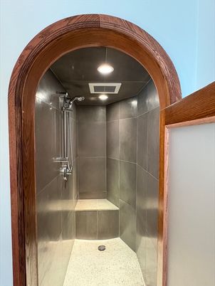 Bathroom, Interior, Recessed Lighting