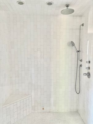 Bathroom, Interior, Recessed Lighting