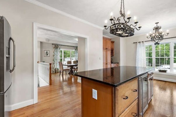 Chandelier, Dining room, Interior, Kitchen, Wood Texture Flooring