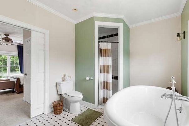 Bathroom, Interior, Recessed Lighting