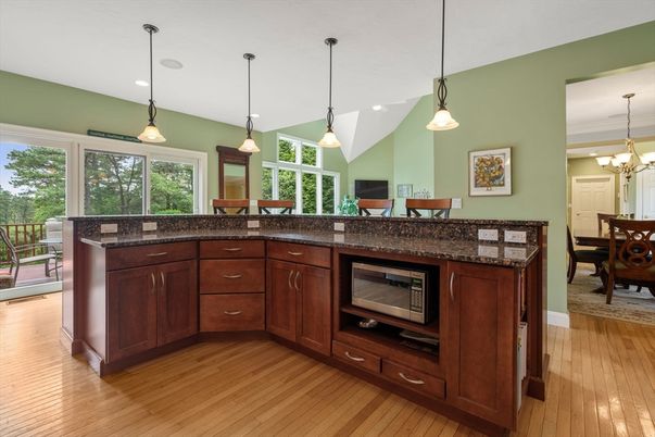 Chandelier, Dining room, Interior, Pendant Lights, Recessed Lighting, Wood Texture Flooring