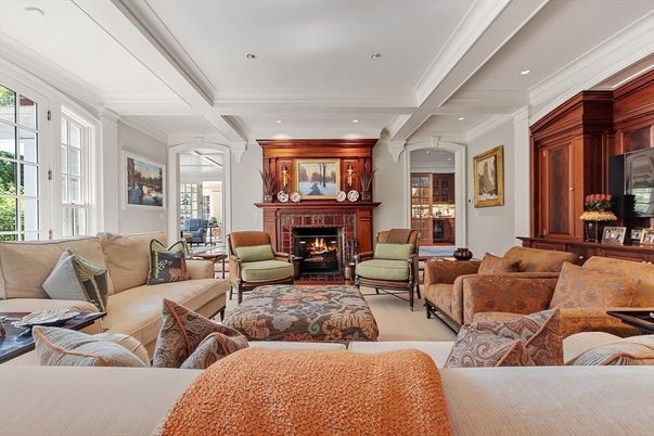 Fireplace, Interior, Living room, Recessed Lighting