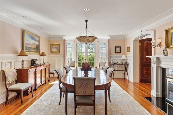 Dining room, Fireplace, Interior, Pendant Lights, Recessed Lighting, Wood Texture Flooring