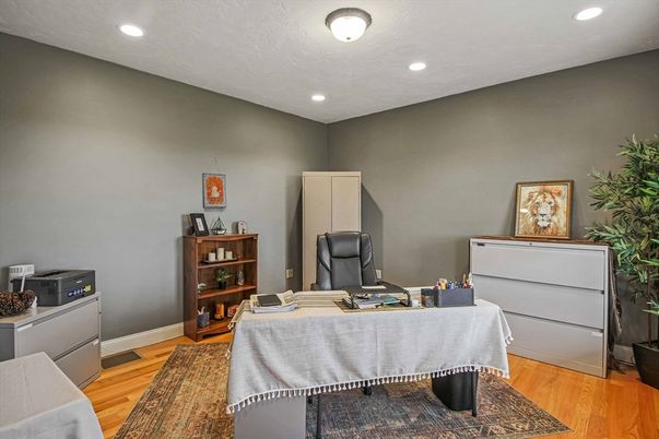 Home Office, Interior, Recessed Lighting, Wood Texture Flooring