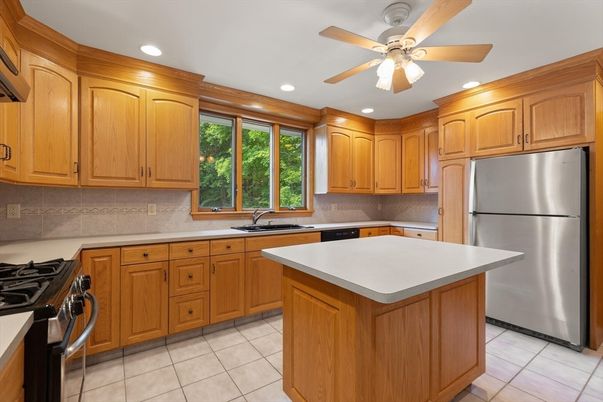Interior, Kitchen, Recessed Lighting