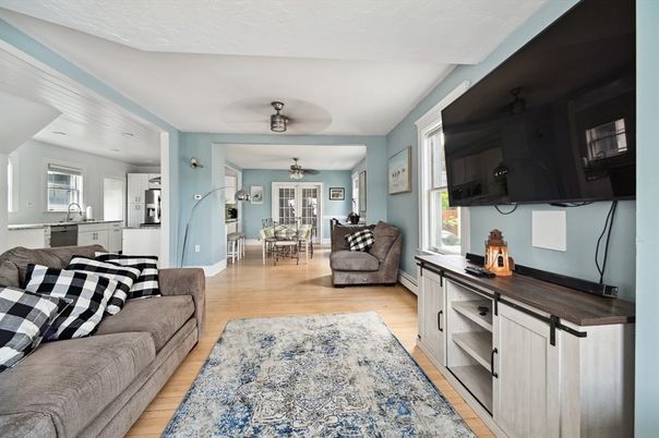 Dining room, Interior, Living room, Wood Texture Flooring