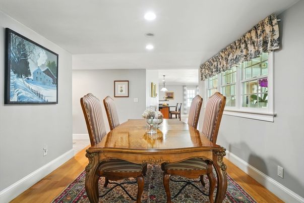 Dining room, Interior, Pendant Lights, Recessed Lighting, Wood Texture Flooring