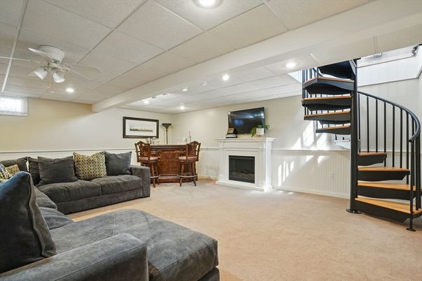 Fireplace, Interior, Living room, Recessed Lighting