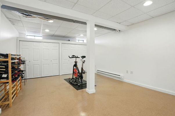 Fitness Equipment, Interior, Recessed Lighting