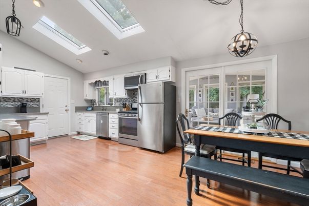 Dining room, Glass Ceilings, Interior, Kitchen, Pendant Lights, Recessed Lighting, Wood Texture Flooring