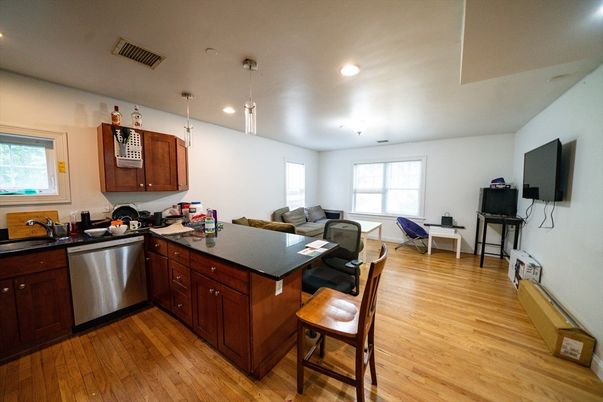Dining room, Interior, Kitchen, Living room, Pendant Lights, Recessed Lighting, Wood Texture Flooring