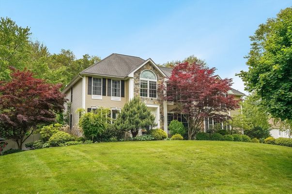 Backyard, Exterior, Facade, French Provincial