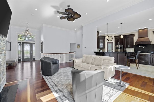 Chandelier, Interior, Kitchen, Living room, Pendant Lights, Recessed Lighting, Wood Texture Flooring