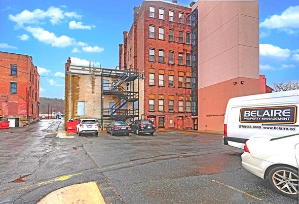 Exterior, Facade, Condo Building