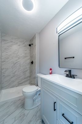 Bathroom, Interior, Marble, Marble Walls