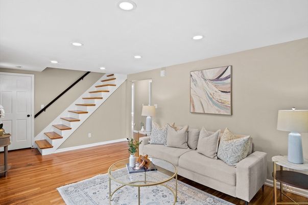 Interior, Living room, Recessed Lighting, Wood Texture Flooring