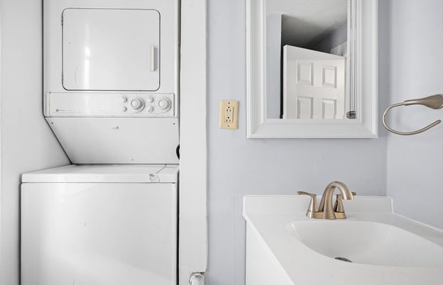 Interior, Utility Closets, Washer