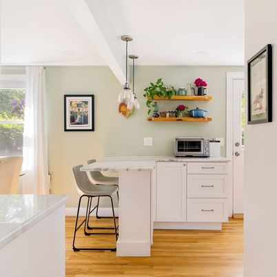 Interior, Pendant Lights, Recessed Lighting, Wood Texture Flooring
