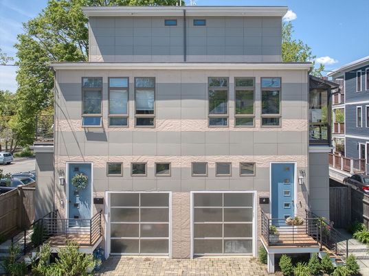 Attached, Exterior, Facade, Modern