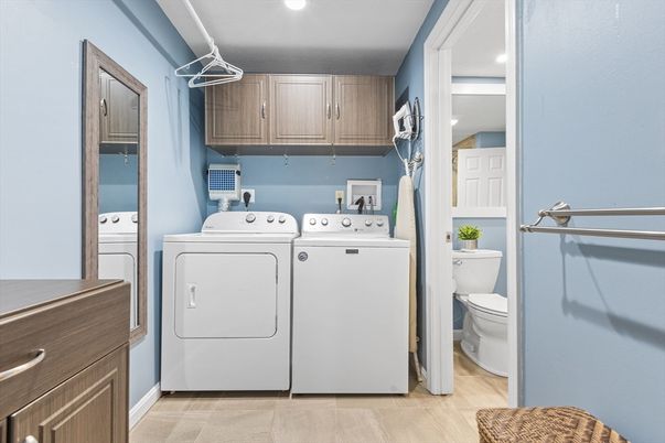 Interior, Recessed Lighting, Utility Closets, Washer, Wood Texture Flooring