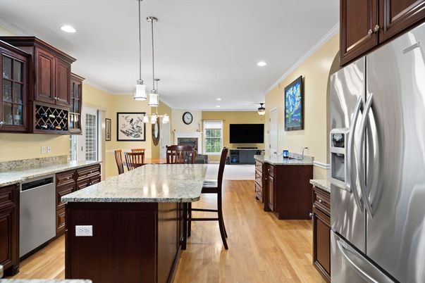 Dining room, Interior, Kitchen, Pendant Lights, Recessed Lighting, Stainless Steel Appliances, Wood Texture Flooring