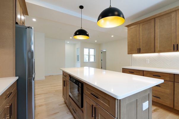 Interior, Kitchen, Pendant Lights, Recessed Lighting, Wood Texture Flooring